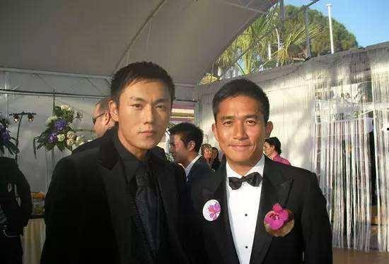 娱乐圈吃瓜女主小说,瓜田里的甜蜜陷阱